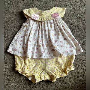 Vintage miniwear Infant size 18 months Floral Cottagecore One-Piece Outfit